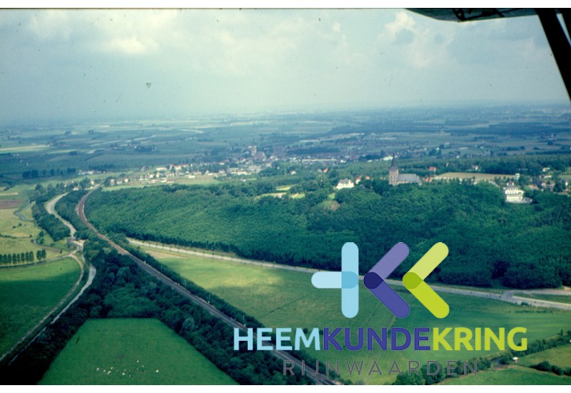 Elten Luchtfoto Hoog en laag Elten Coll. G.B.Janssen F0000042